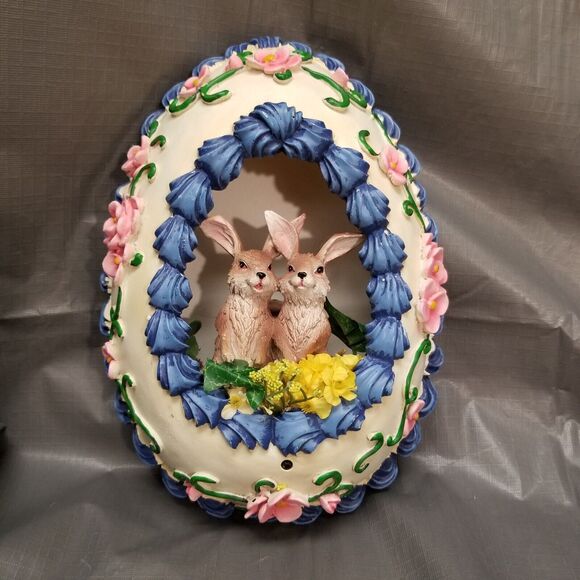 Singing Easter Bunnys ceramic or resin Vintage lights up and sings motion activa - Picture 1 of 16